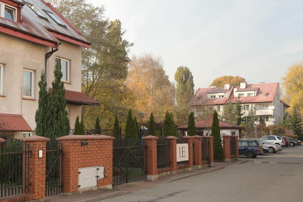 מלון ורשה Anton House מראה חיצוני תמונה